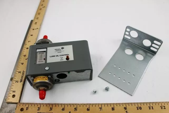 Johnson Controls P28PA-4 - PROTECTION CNTRL 8/70# DIFF 5